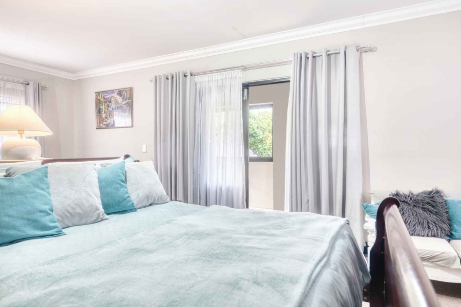 4 Bedroom Property for Sale in Hermanus Heights Western Cape